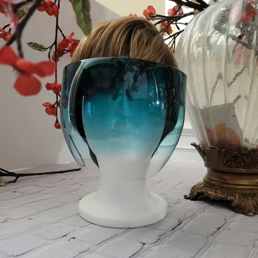 Face mask/shield tinted Blue‎ Ombre